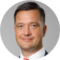 Александр Титов