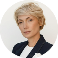 Елена Гильманова