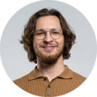 Данил Замков